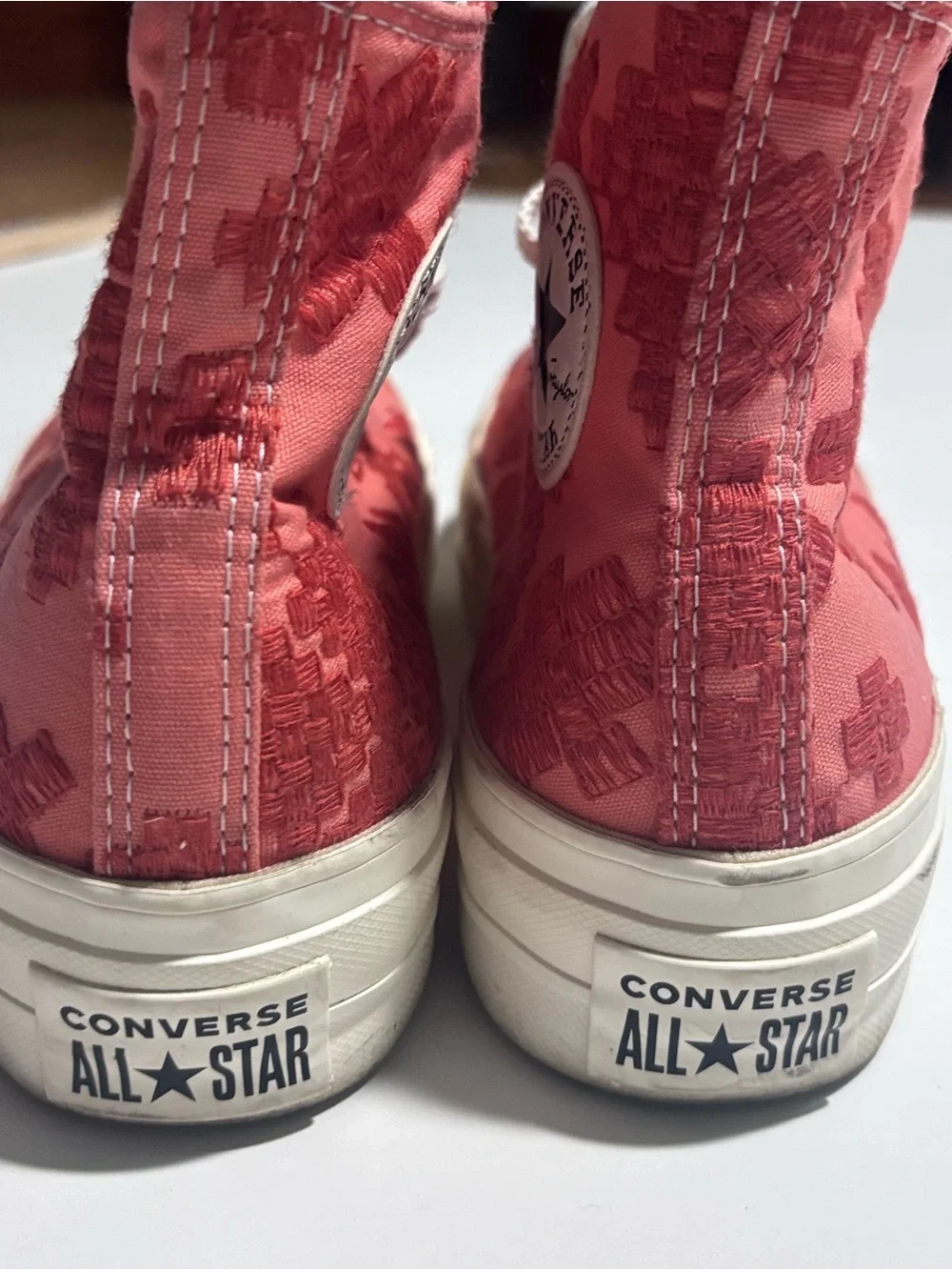 Converse Platform High Tops 8.5 | Coral Embroidered Boho Fall Festival Sneakers